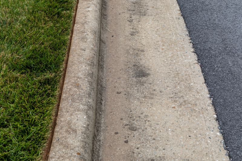 Cement Curbing Installation in Honolulu, HI
