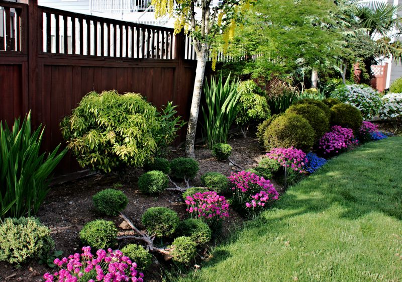 Hedge Landscaping in Ventura County, CA